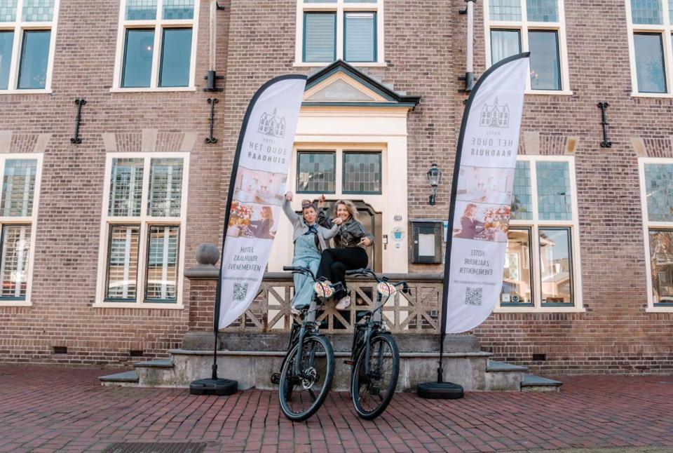 Hotel Het Oude Raadhuis Кастрикюм Экстерьер фото